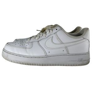 Nike Air Force 1 Sneakers Mens 9 Triple White ‘07 Low EUC Worn No Box CW2288-111